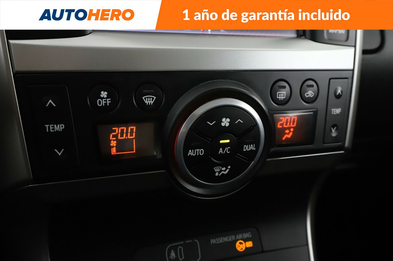 Foto Toyota Corolla Verso 25