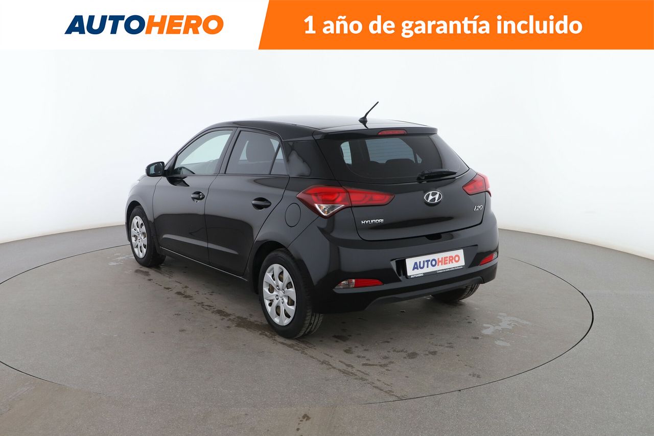 Foto Hyundai i20 4