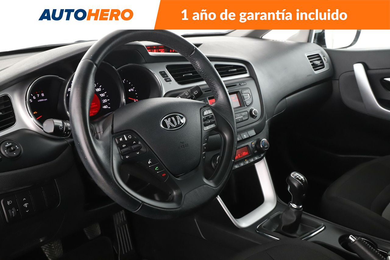 Foto Kia Ceed 12