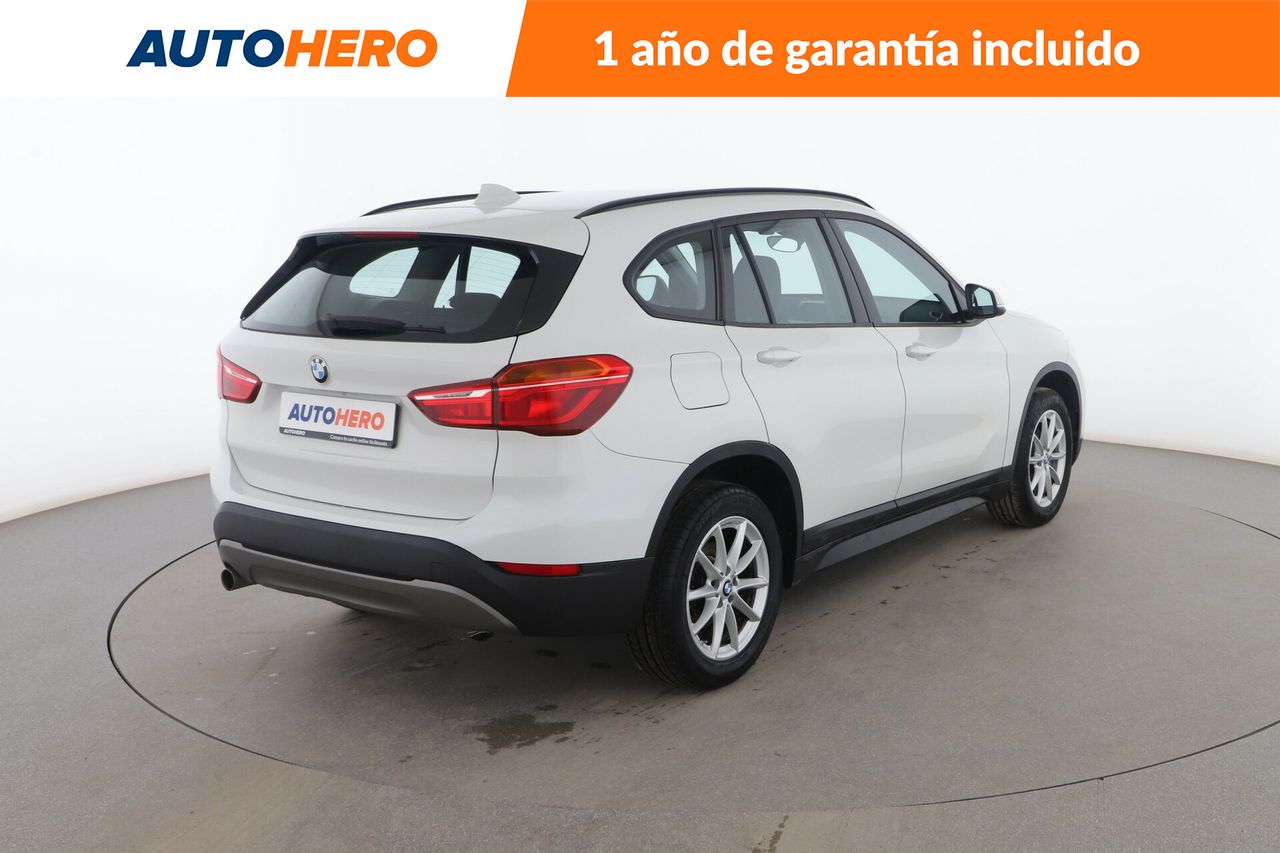 Foto BMW X1 6