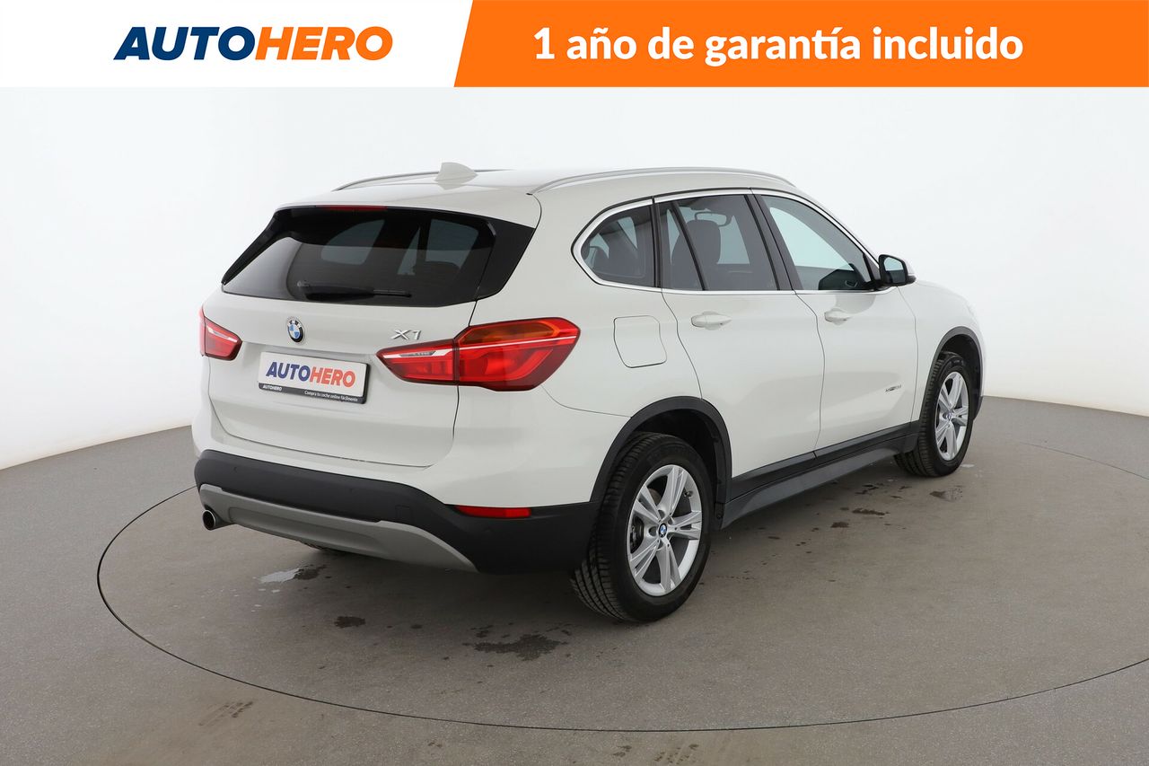 Foto BMW X1 5