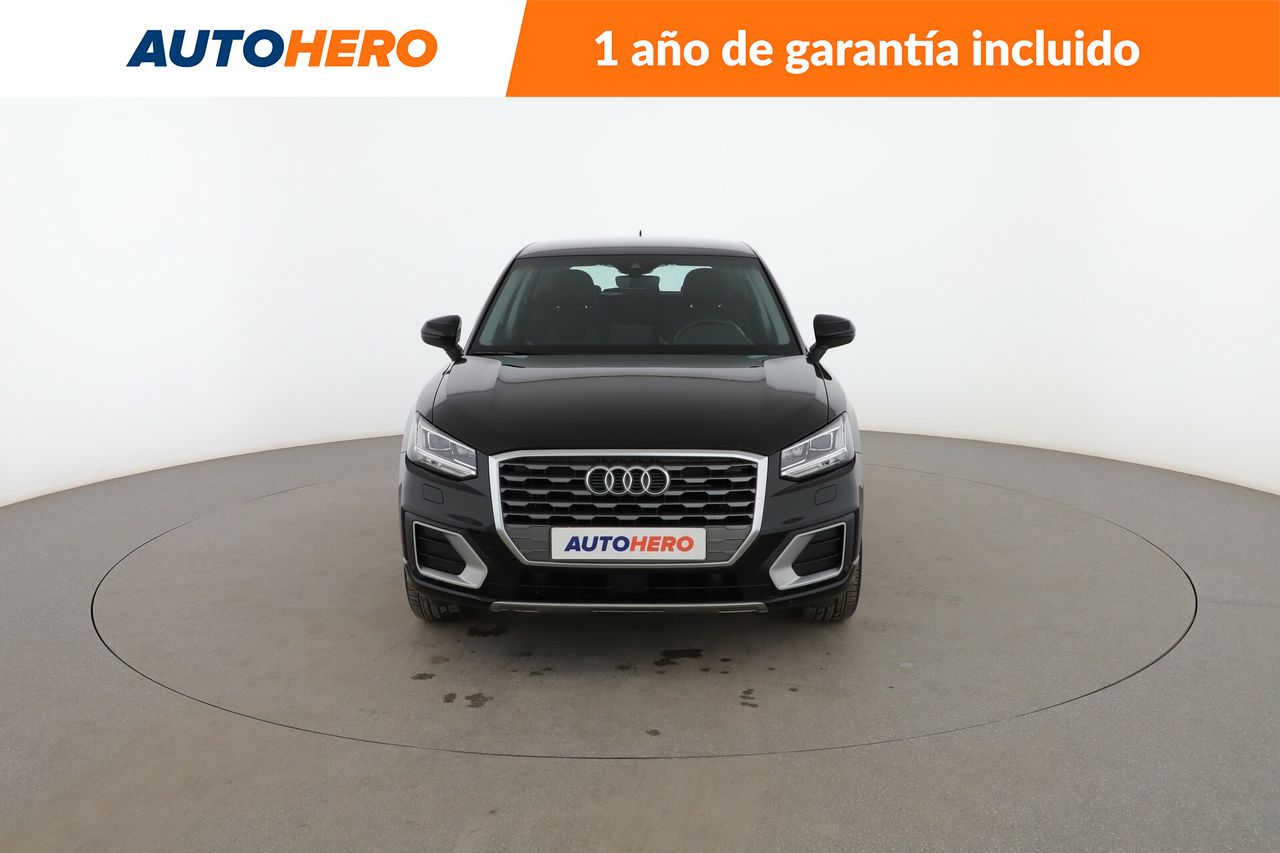 Foto Audi Q2 8