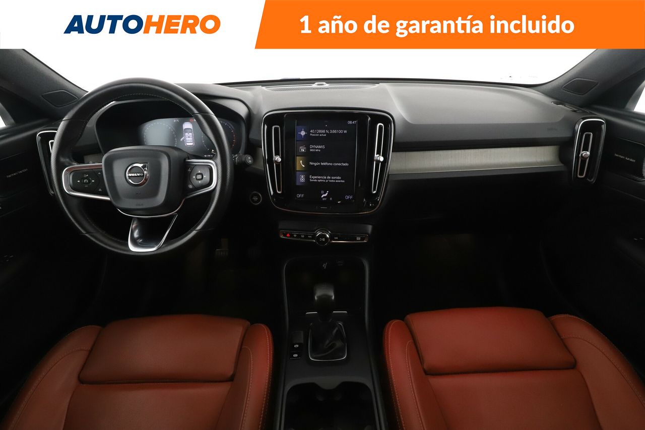 Foto Volvo XC40 13