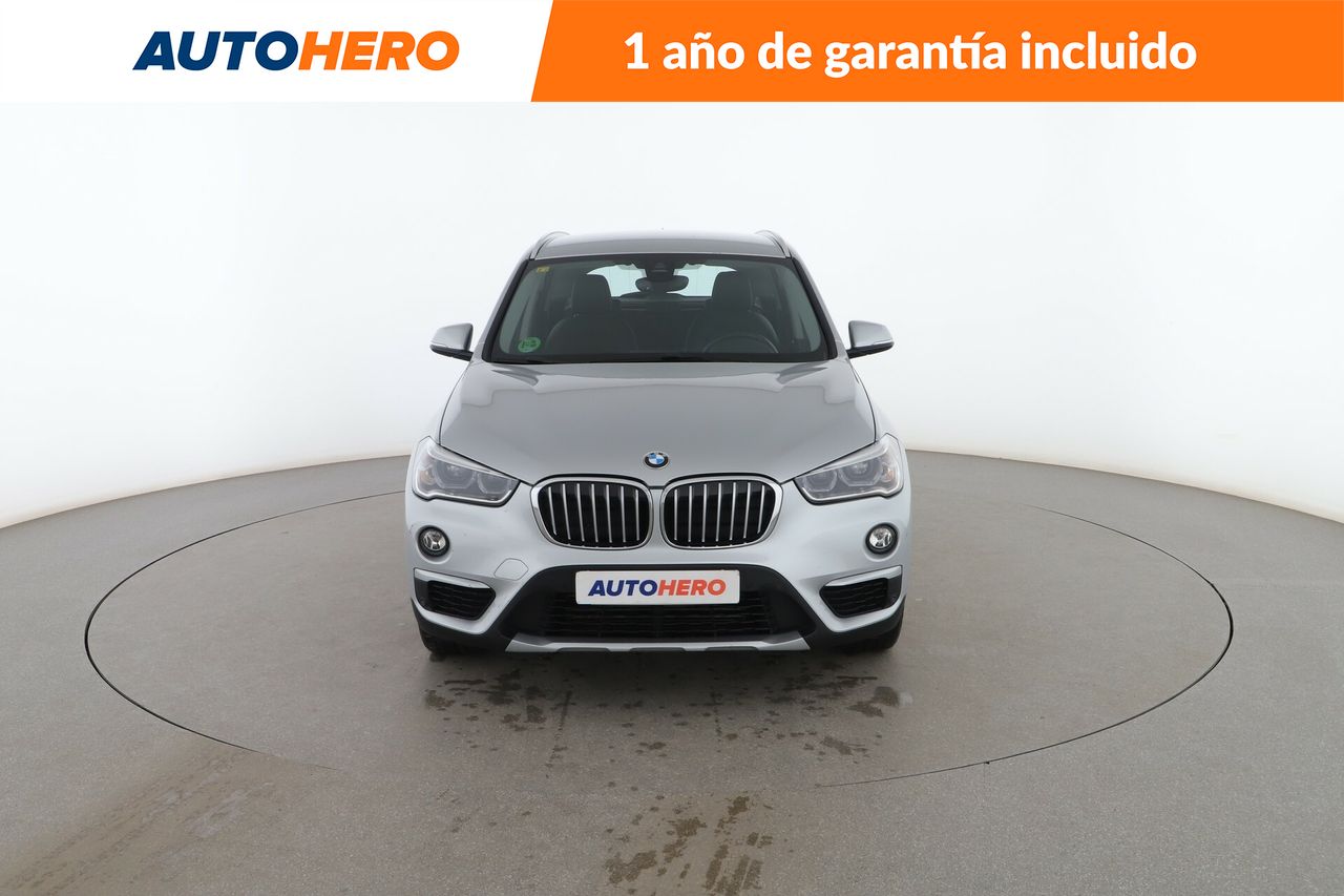 Foto BMW X1 9