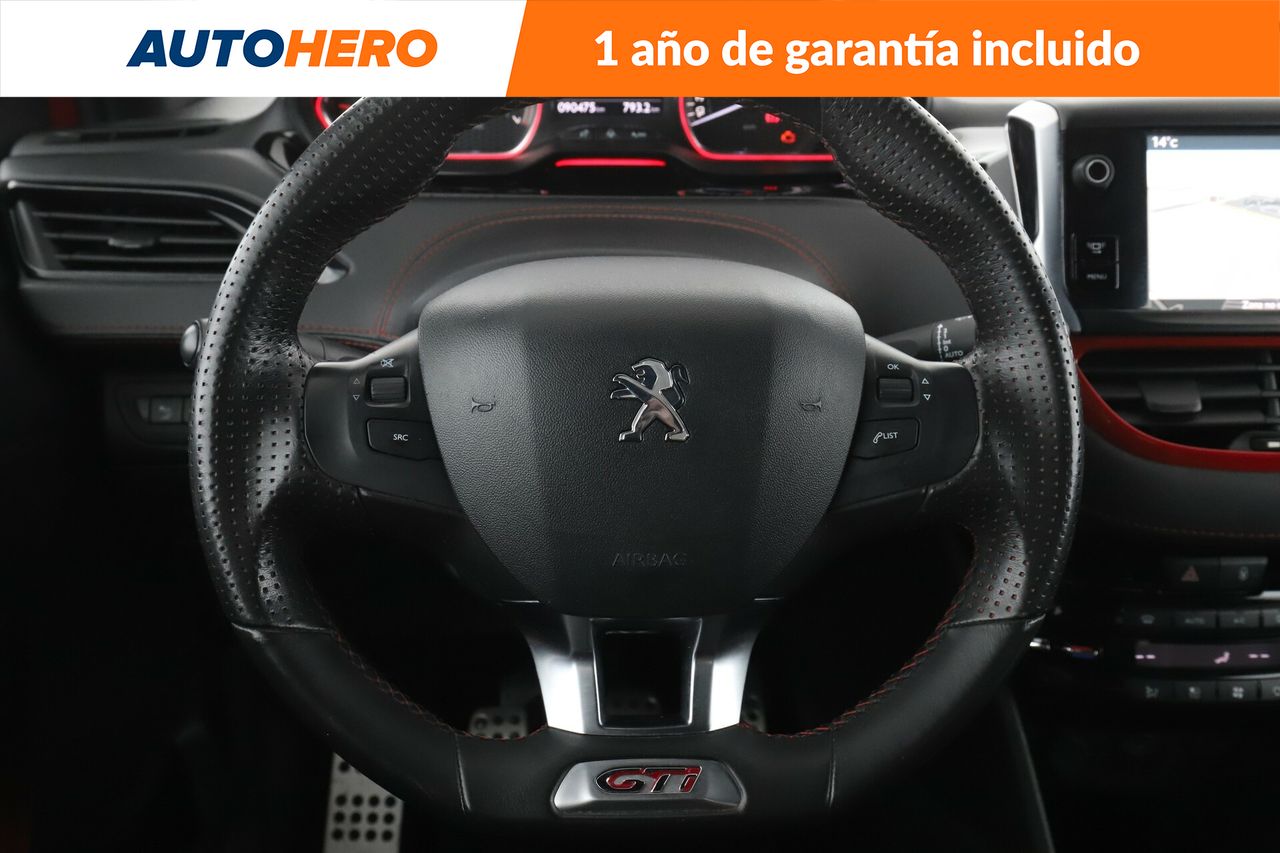 Foto Peugeot 208 19