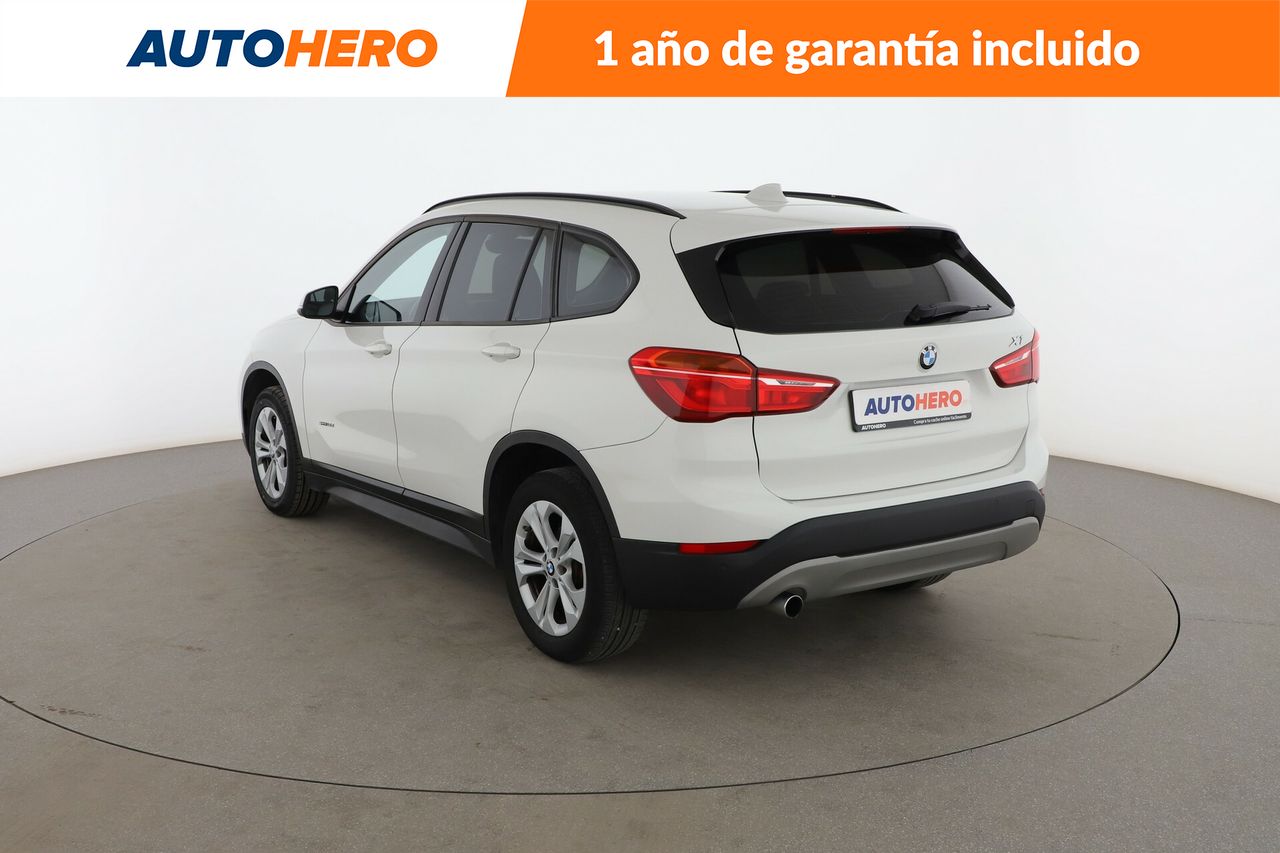 Foto BMW X1 3