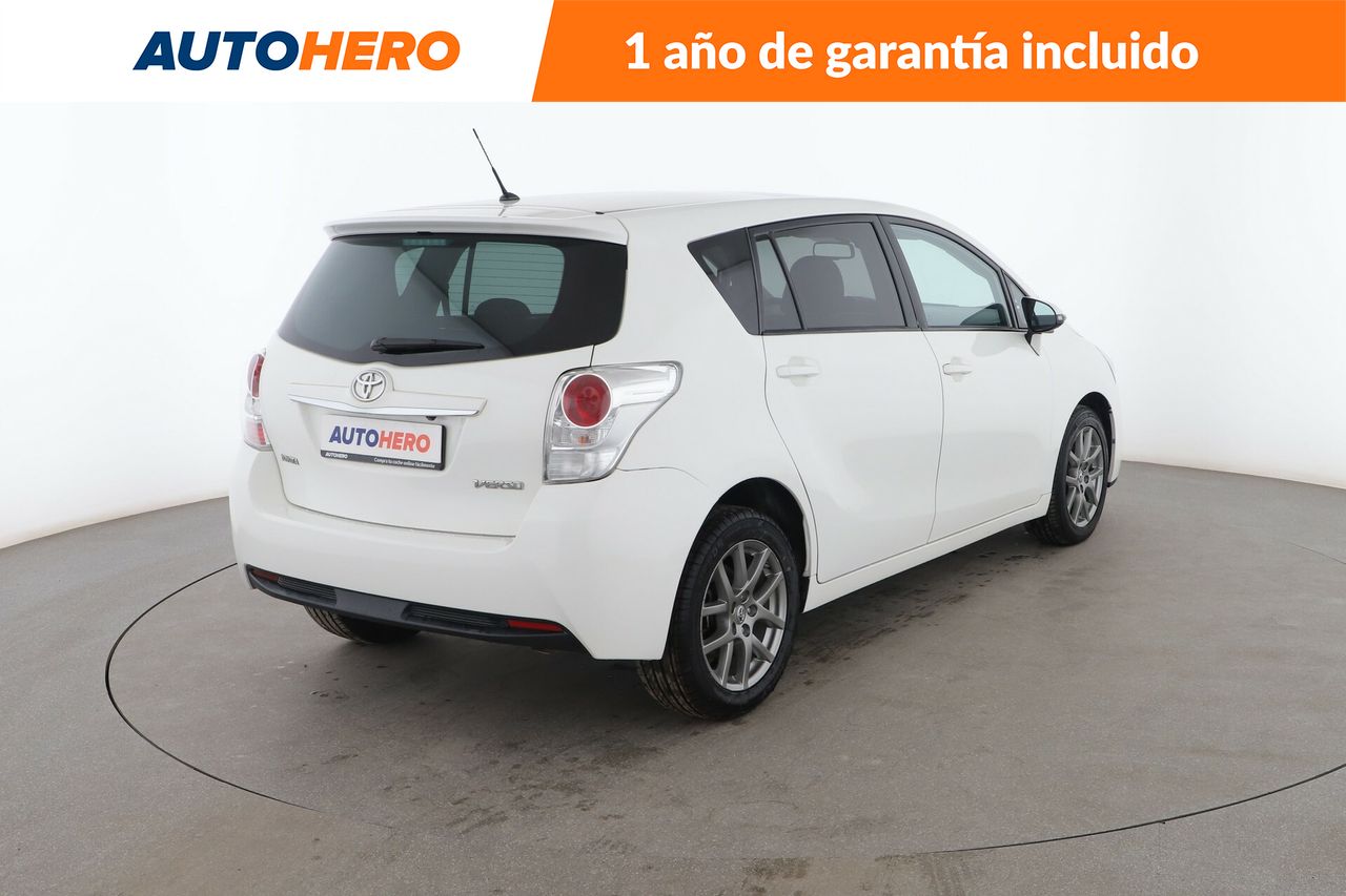 Foto Toyota Corolla Verso 6