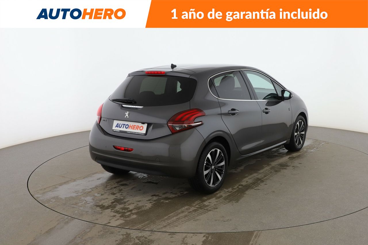 Foto Peugeot 208 6