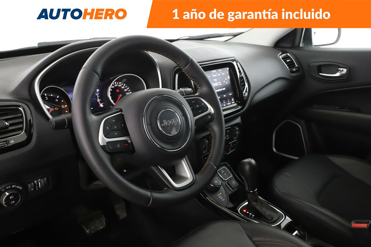 Foto Jeep Compass 12