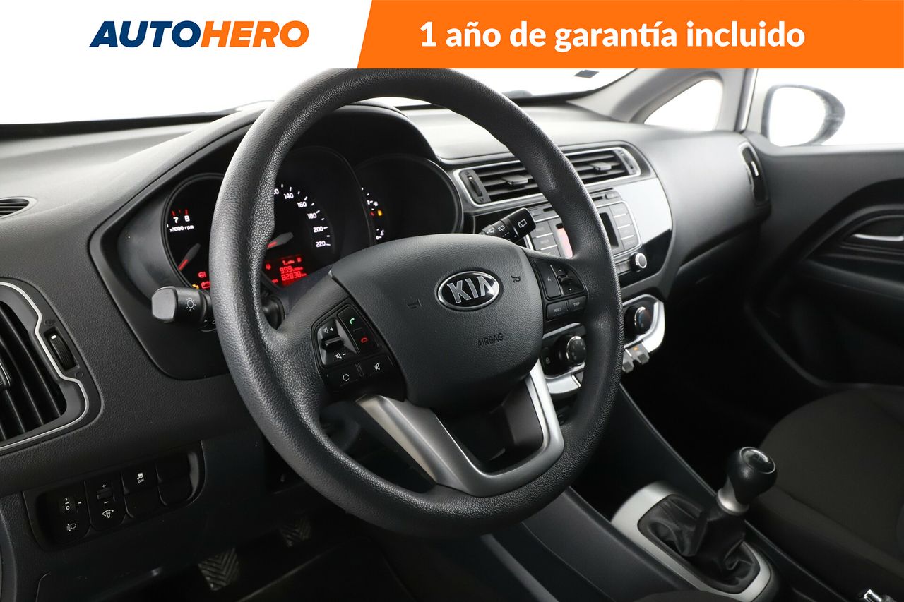 Foto Kia Rio 12