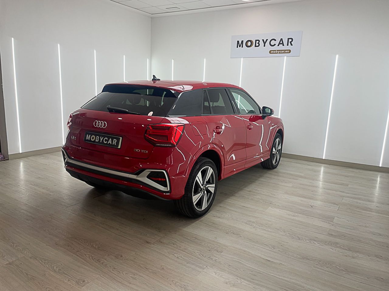 Foto Audi Q2 8