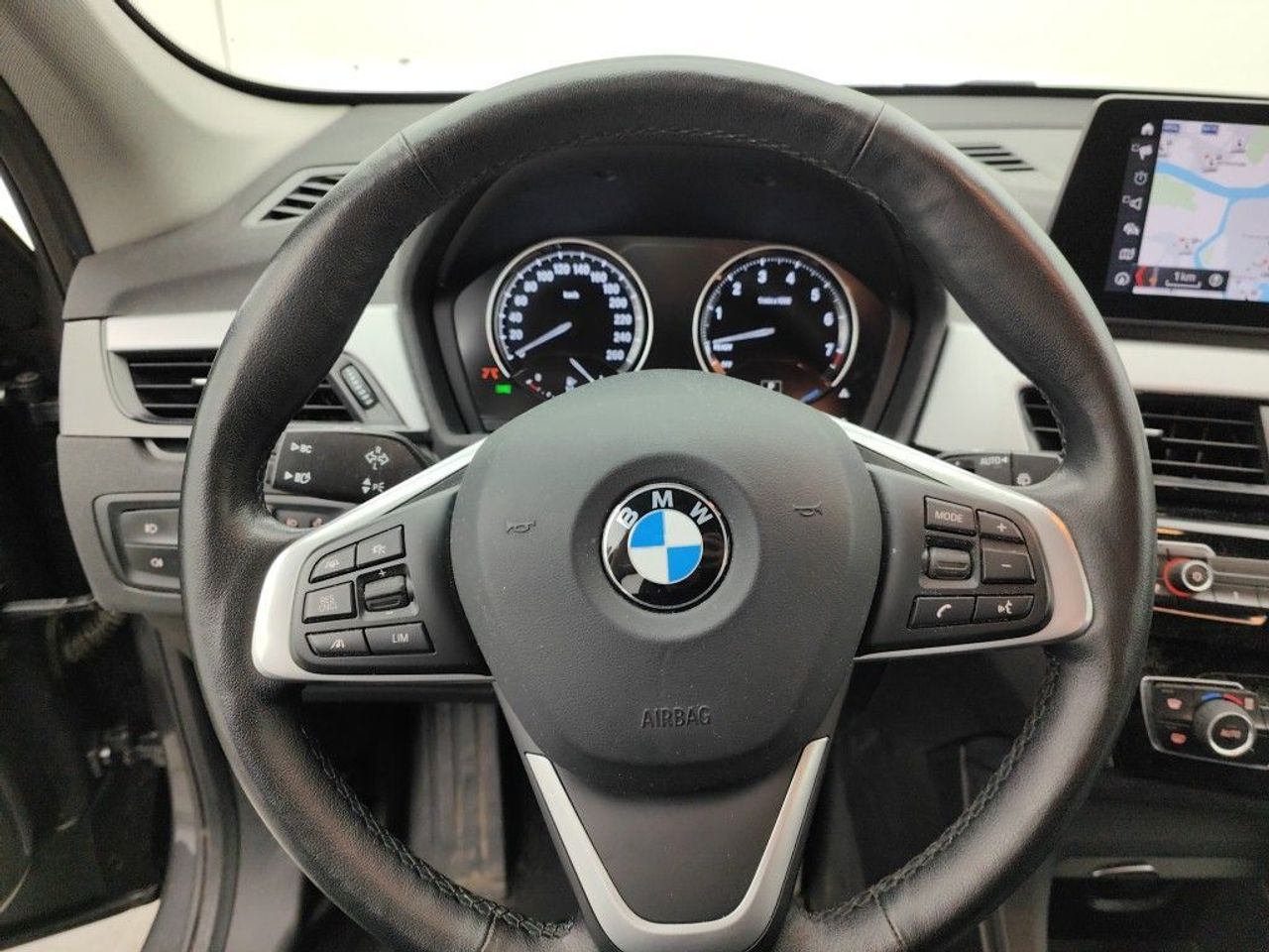 Foto BMW X1 7