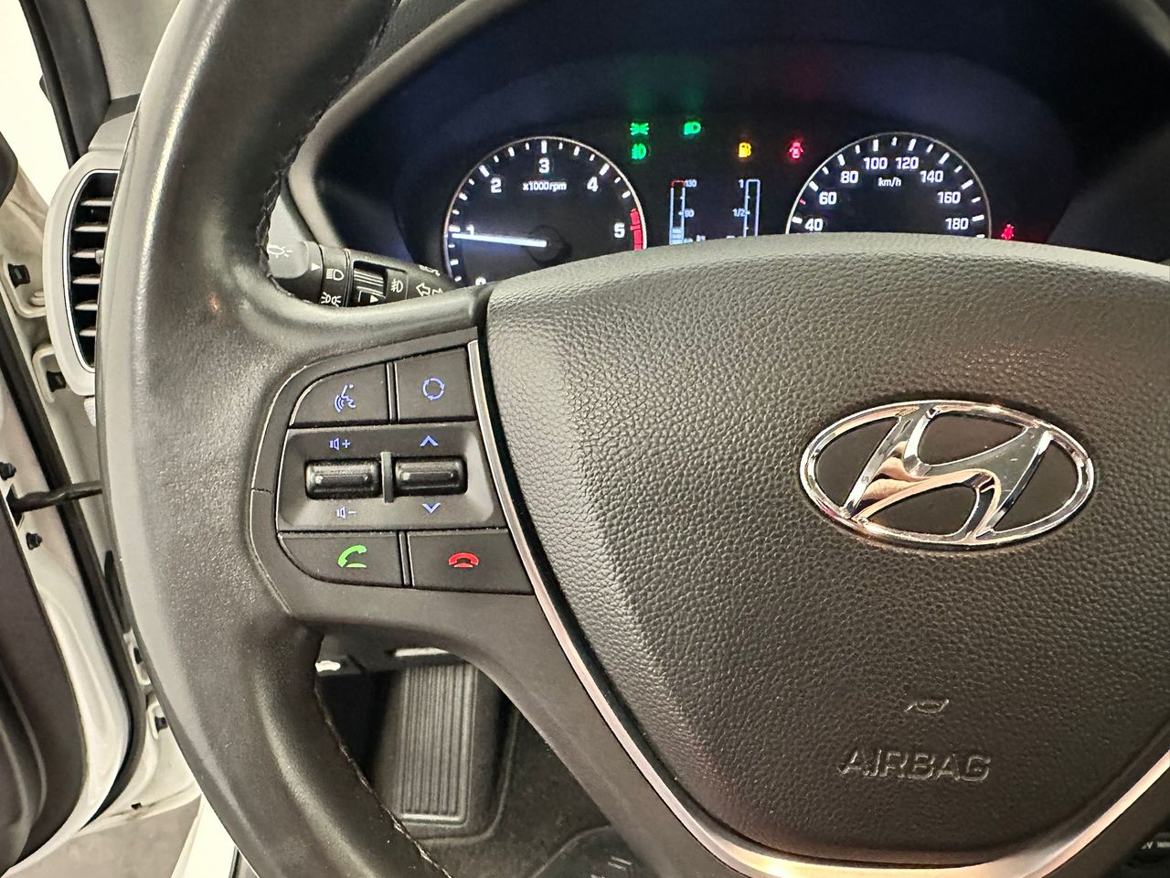 Foto Hyundai i20 14