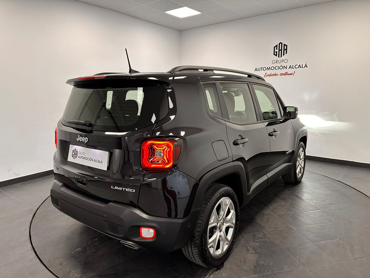 Foto Jeep Renegade 4