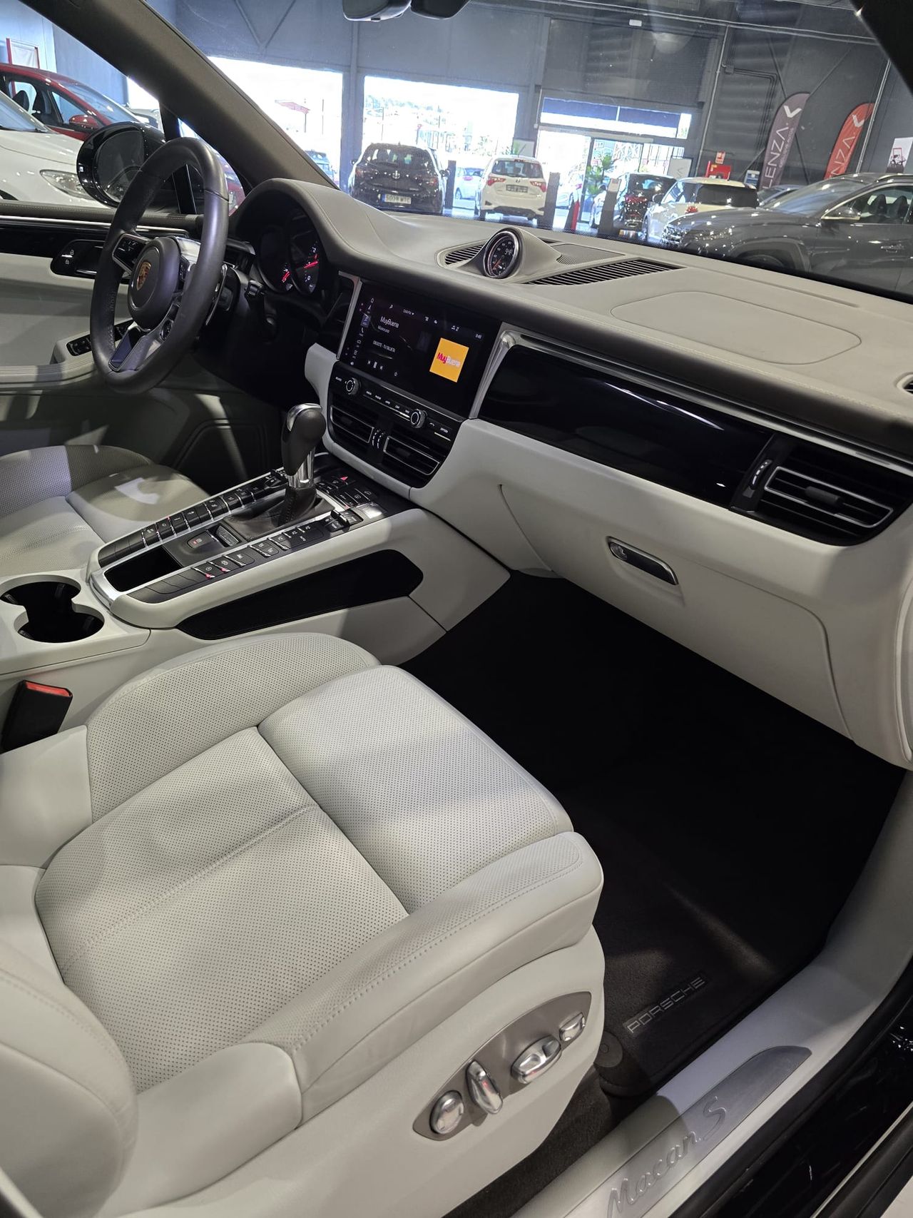 Foto Porsche Macan 9