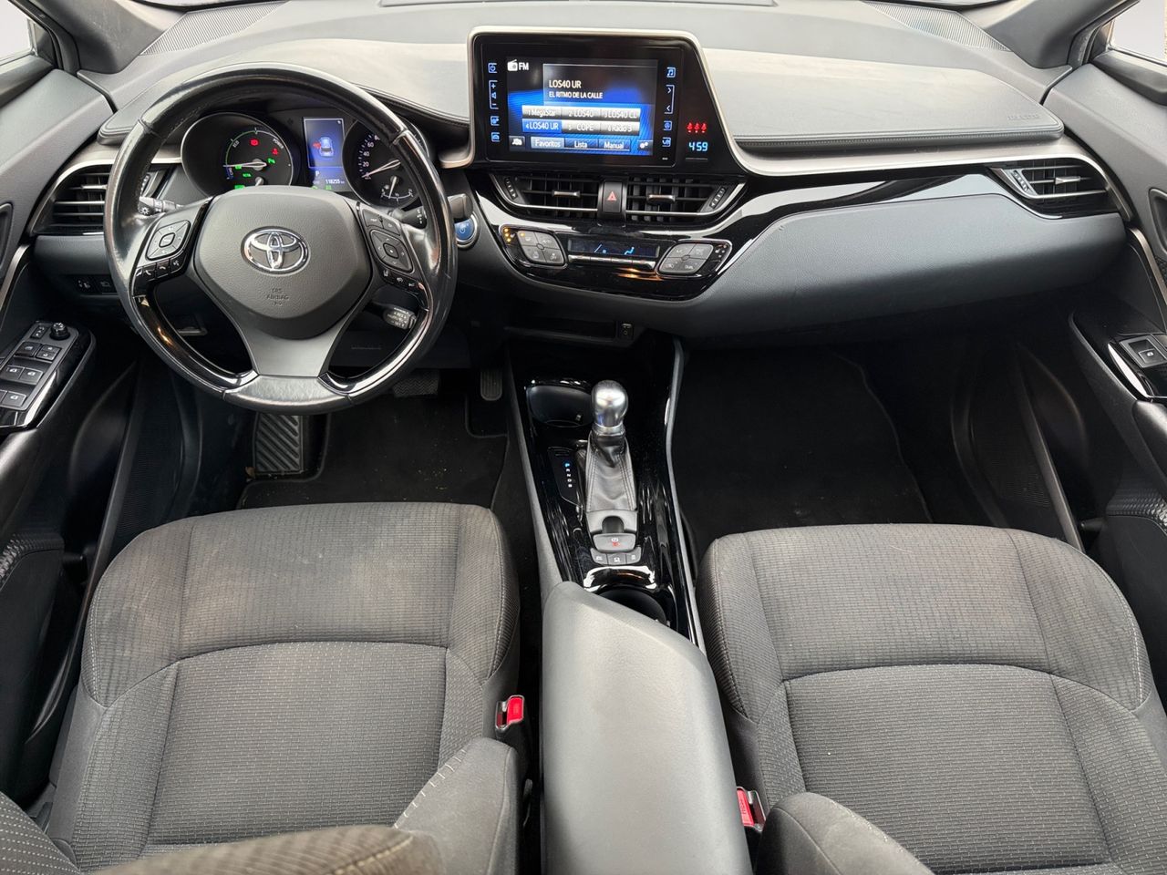 Foto Toyota C-HR 8