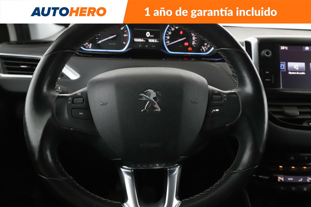 Foto Peugeot 2008 18