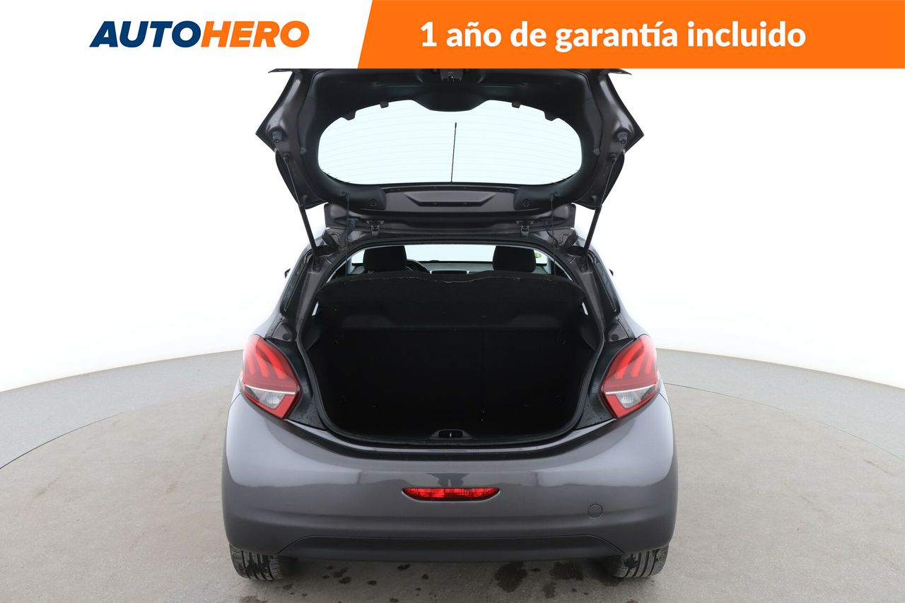 Foto Peugeot 208 17