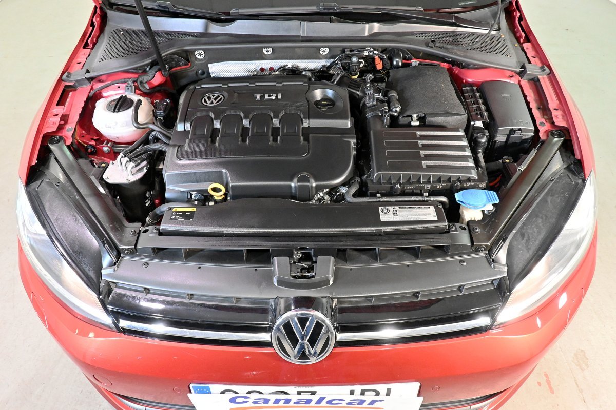 Foto Volkswagen Golf 8