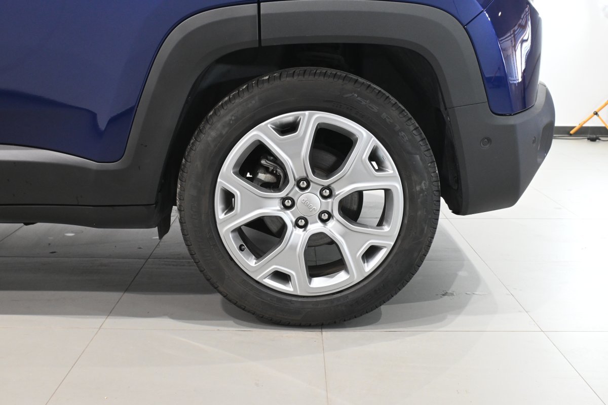 Foto Jeep Renegade 36