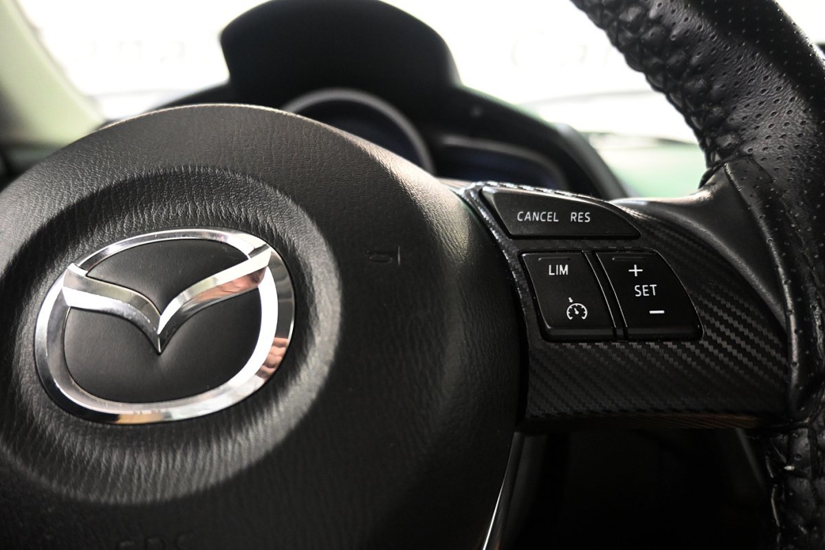 Foto Mazda CX-3 23