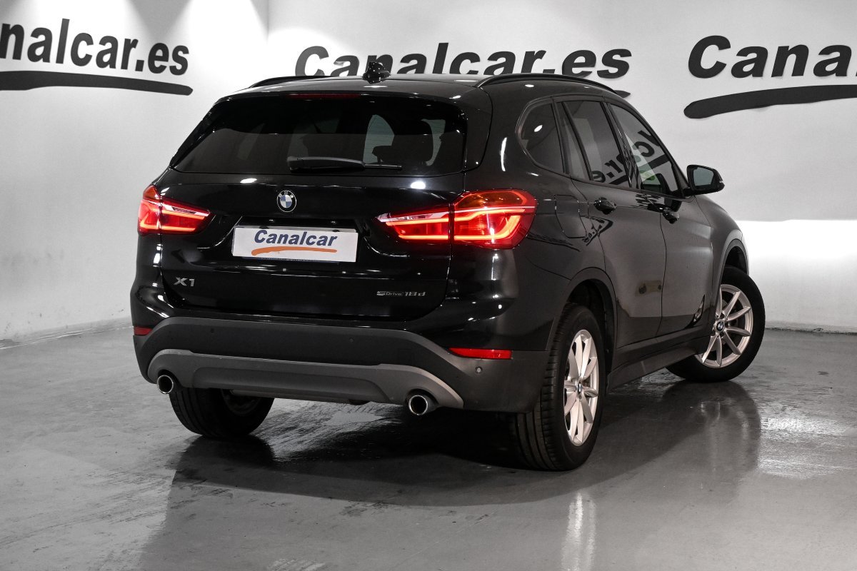 Foto BMW X1 4