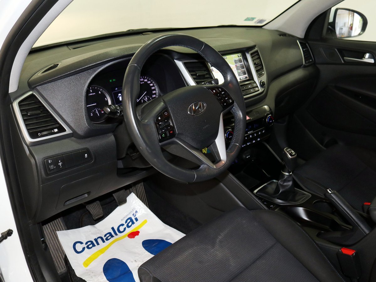 Foto Hyundai Tucson 12