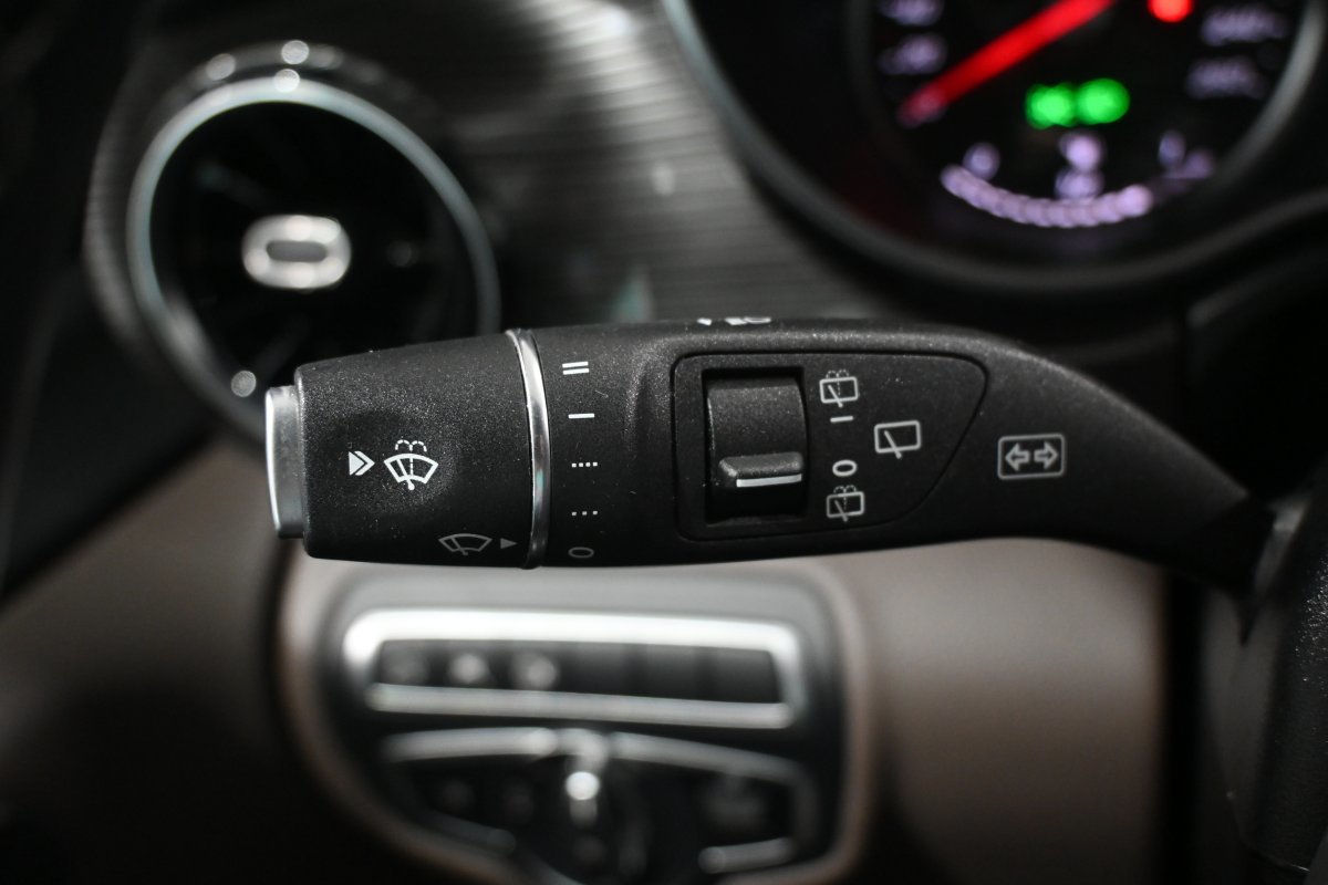 Foto Mercedes-Benz Clase V 26