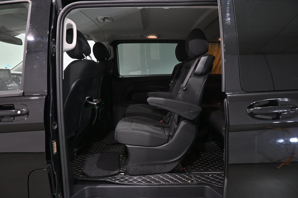 Foto Mercedes-Benz Clase V 11