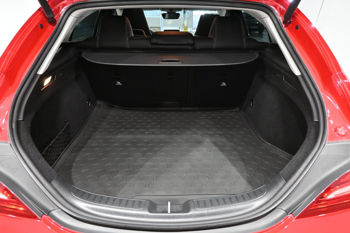 Foto Mercedes-Benz Clase CLA 8