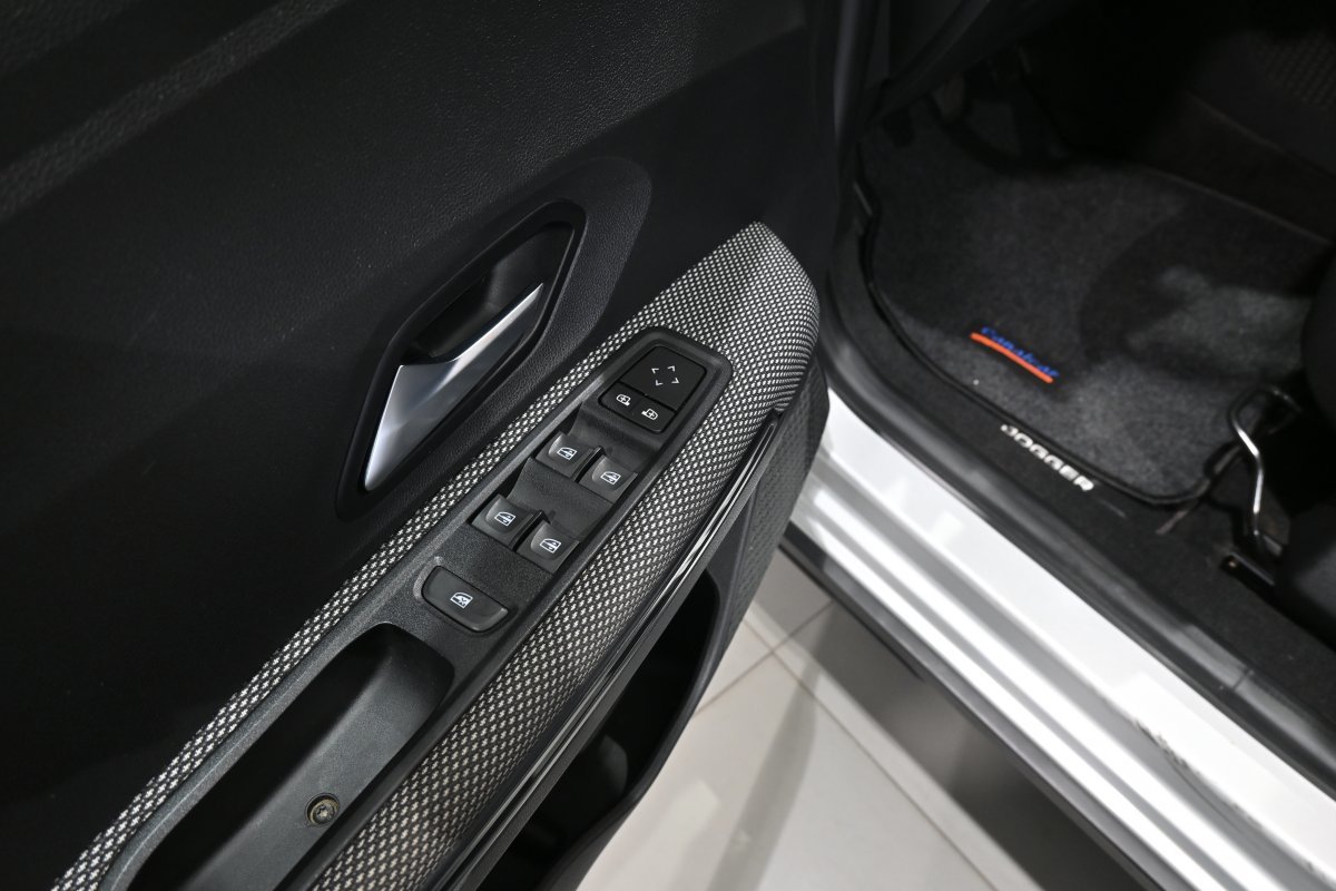 Foto Dacia Jogger 28