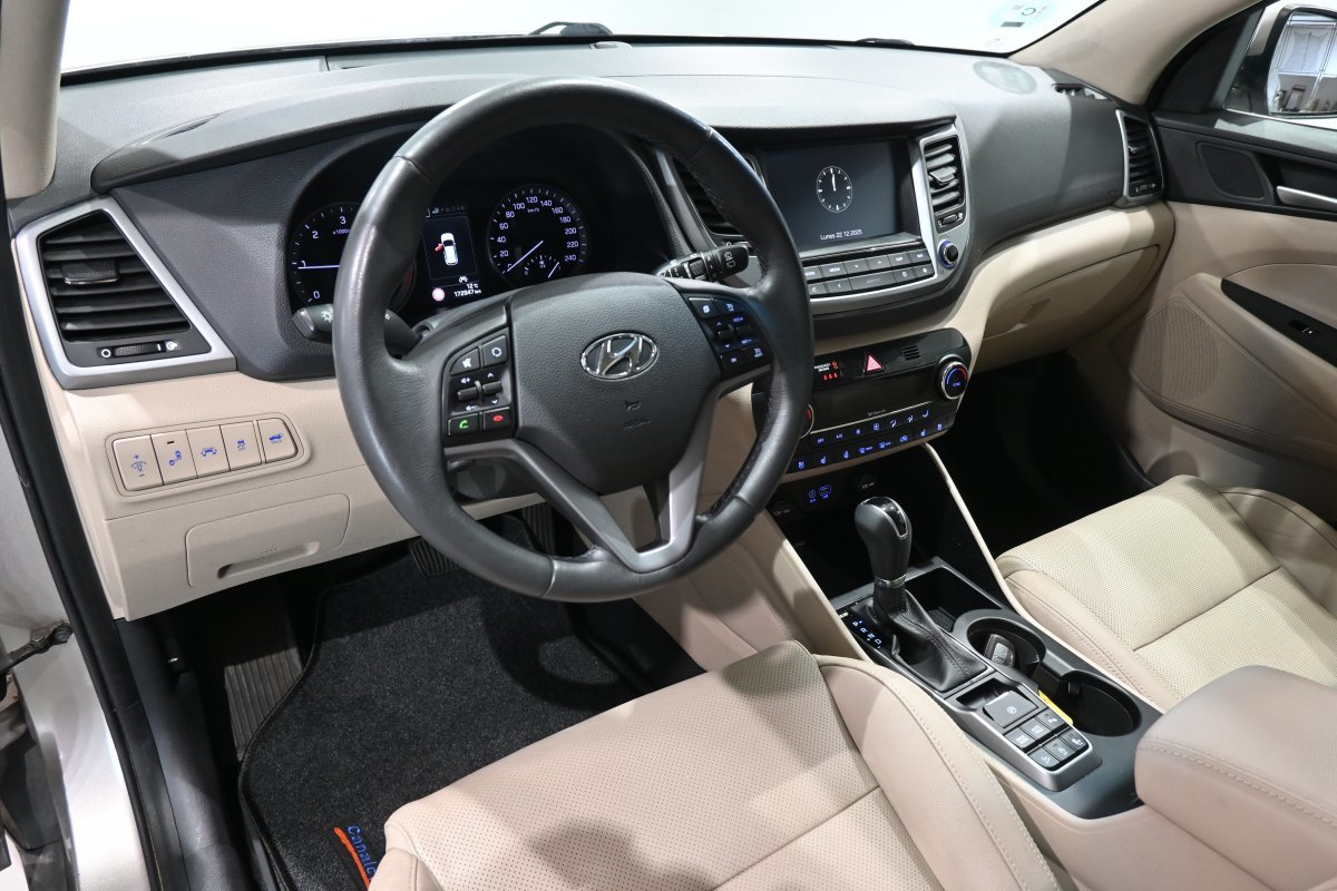 Foto Hyundai Tucson 9