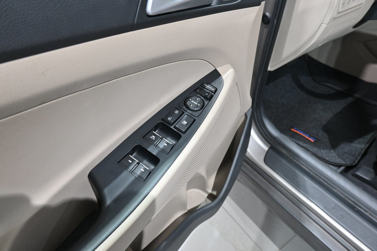 Foto Hyundai Tucson 30