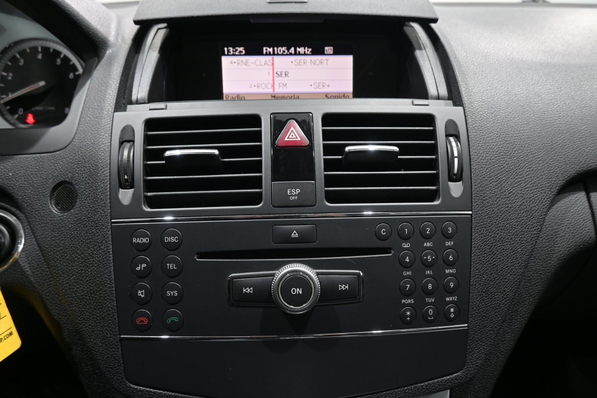 Foto Mercedes-Benz Clase C 15