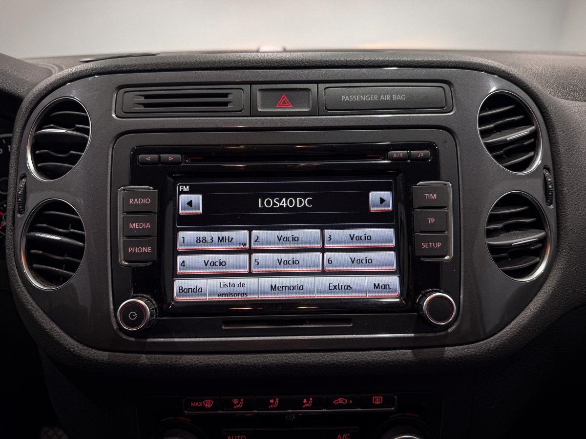 Foto Volkswagen Tiguan 15