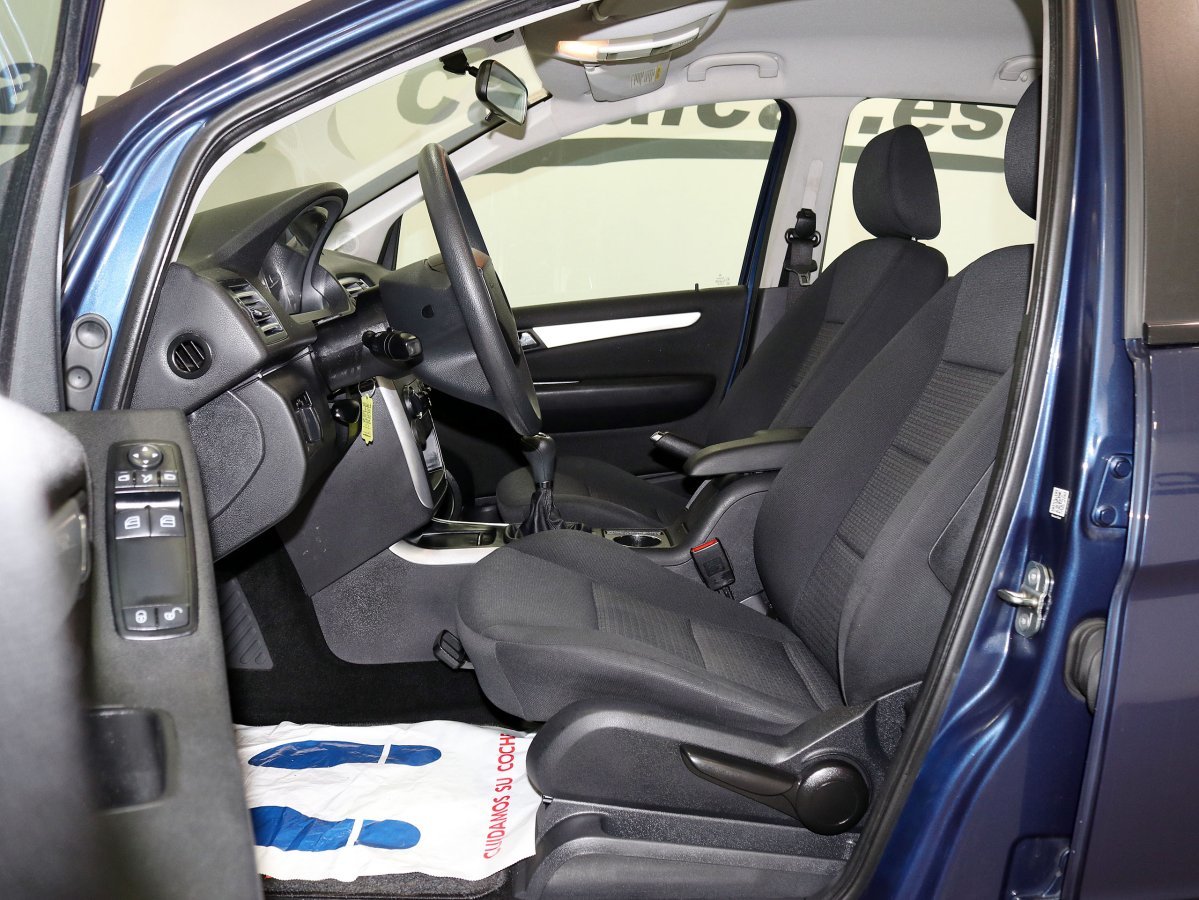 Foto Mercedes-Benz Clase B 12