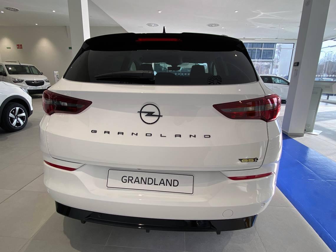 Foto Opel Grandland X 32