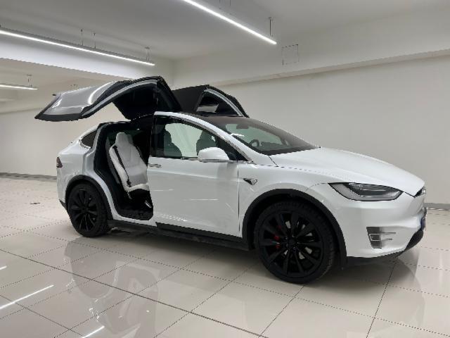 Foto Tesla Model X 16