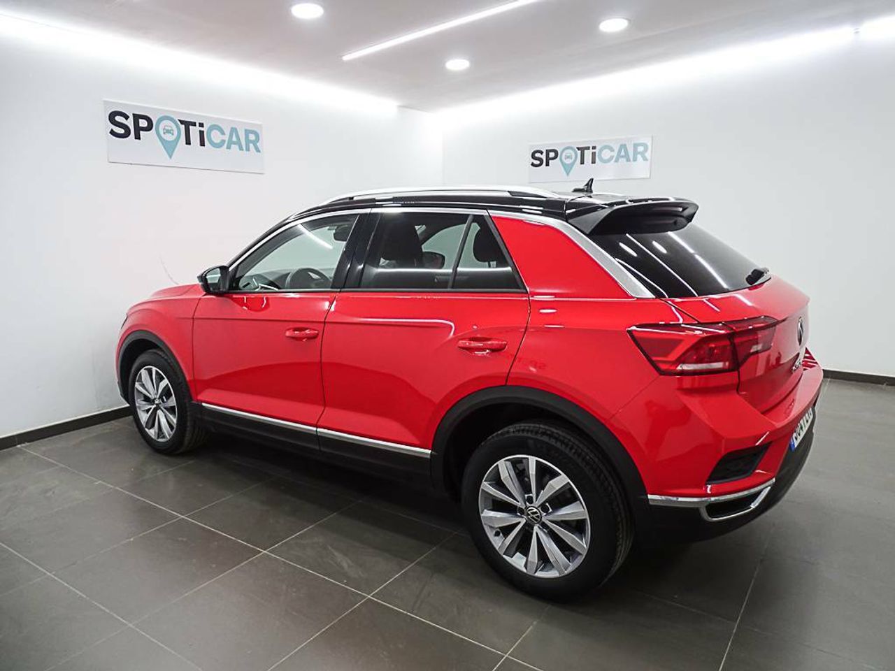 Foto Volkswagen T-Roc 22