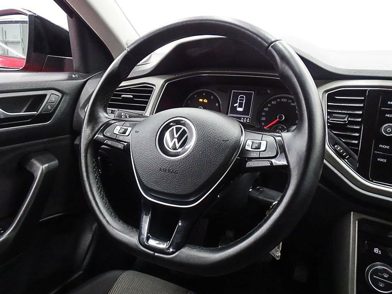 Foto Volkswagen T-Roc 26