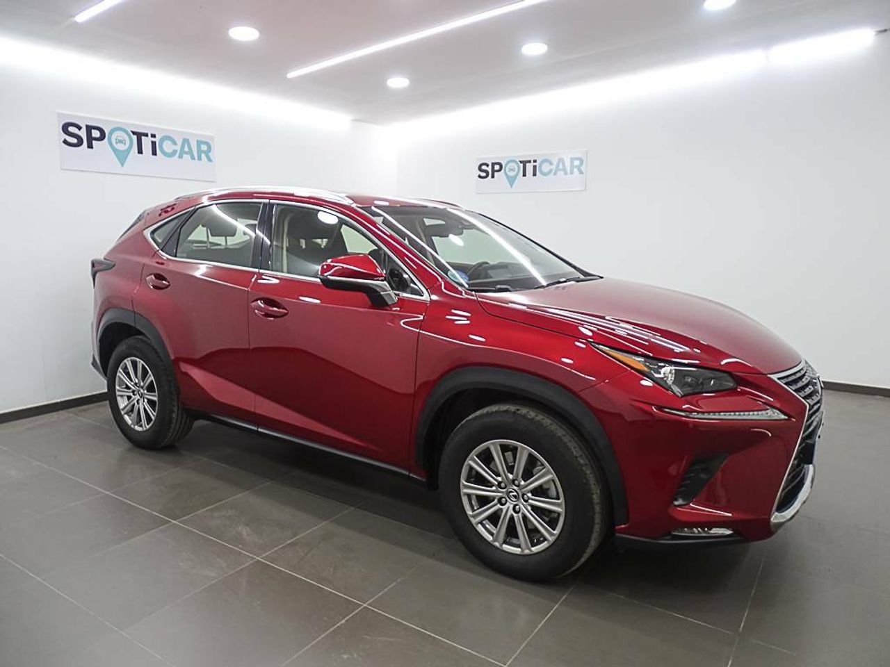 Foto Lexus NX 4