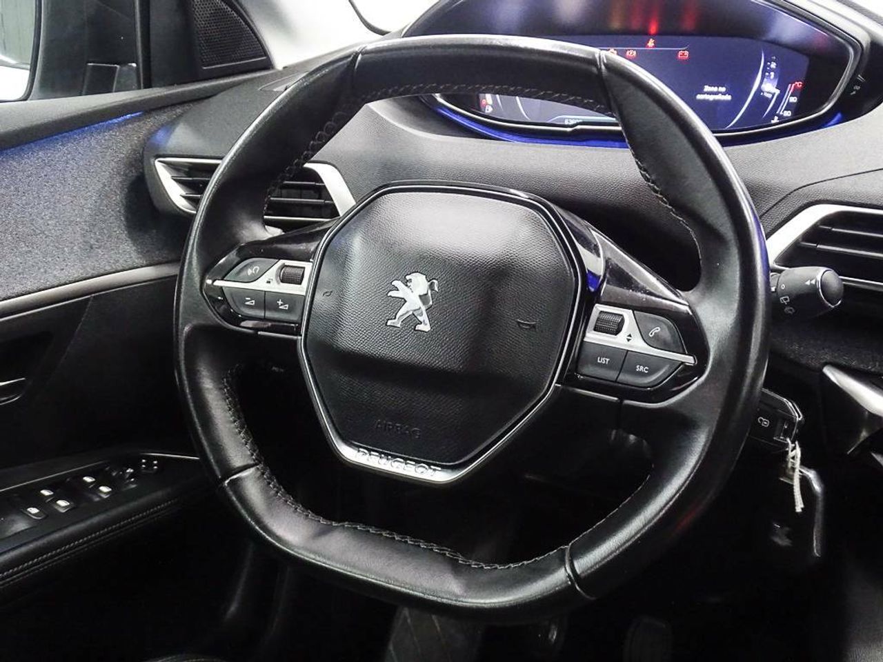 Foto Peugeot 5008 16