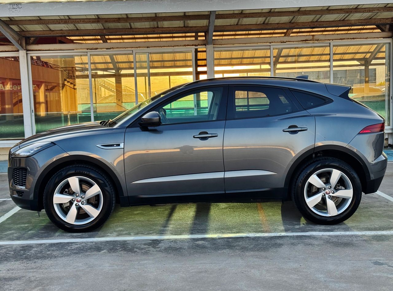 Foto Jaguar E-Pace 9