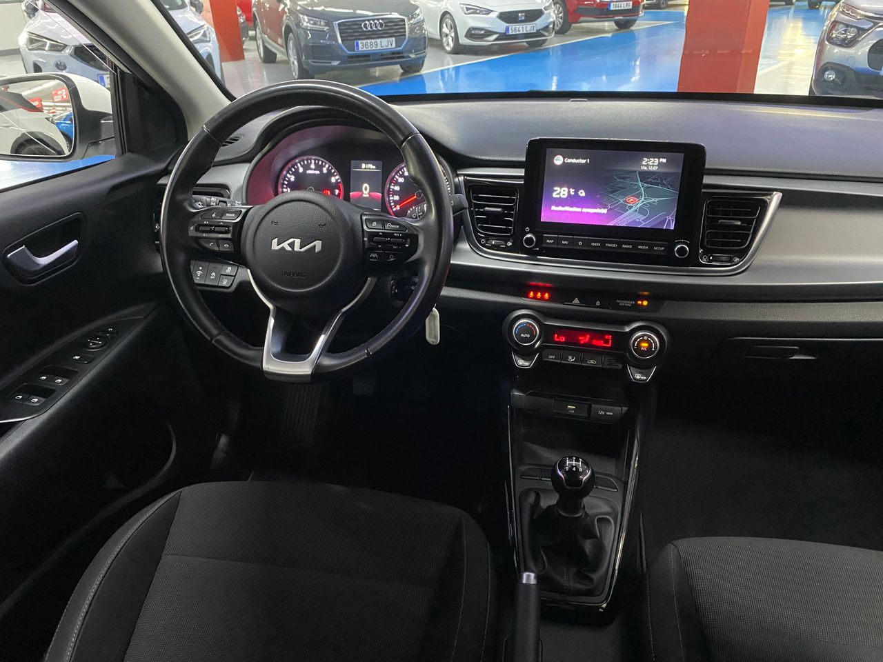 Foto Kia Rio 13