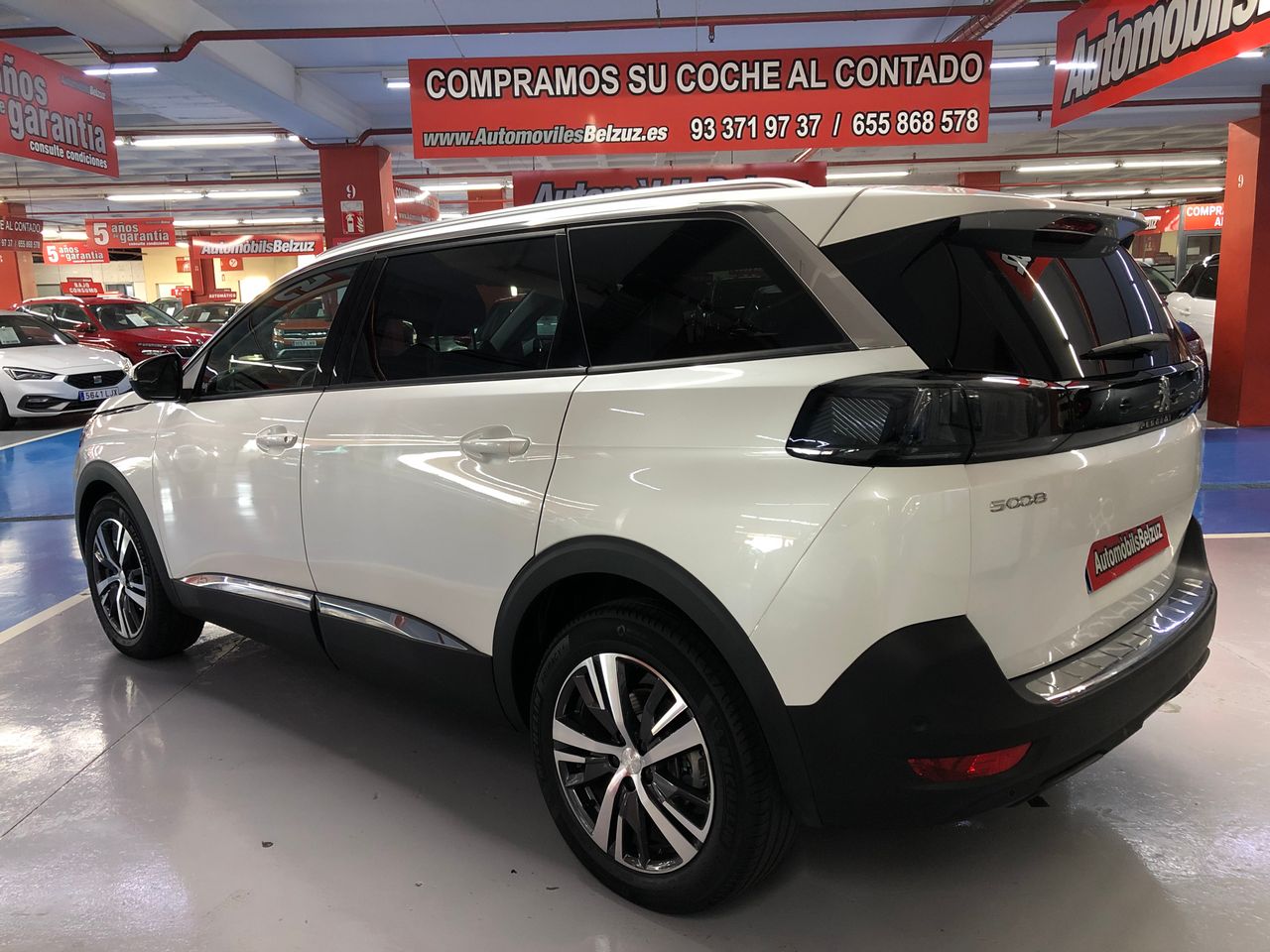 Foto Peugeot 5008 13