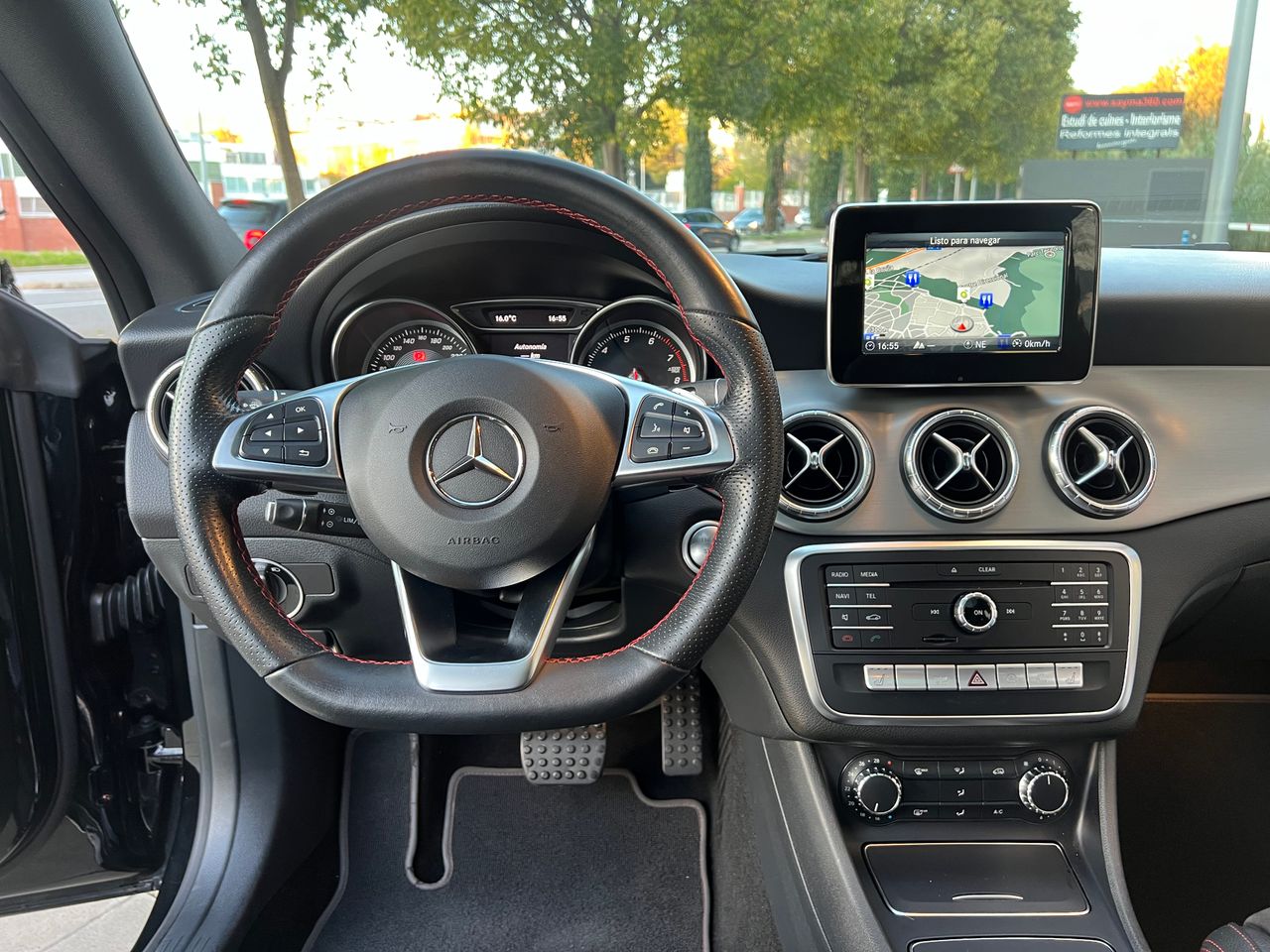 Foto Mercedes-Benz Clase CLA 11