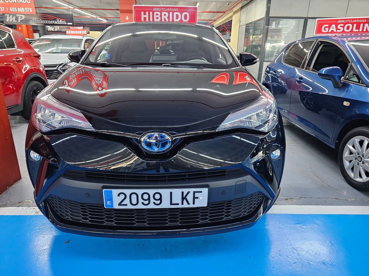 Foto Toyota C-HR 6