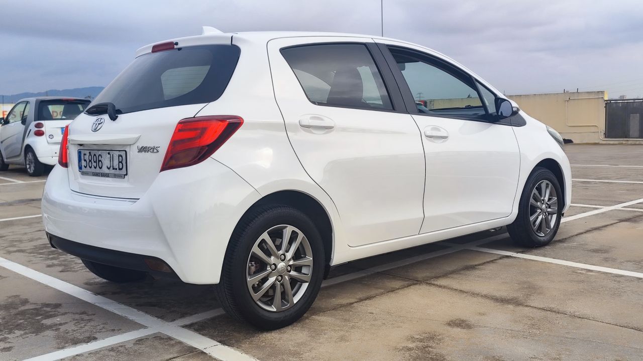 Foto Toyota Yaris 4