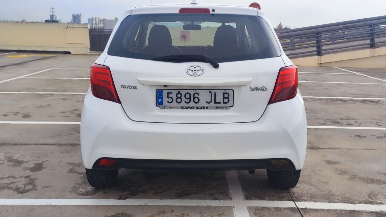 Foto Toyota Yaris 5