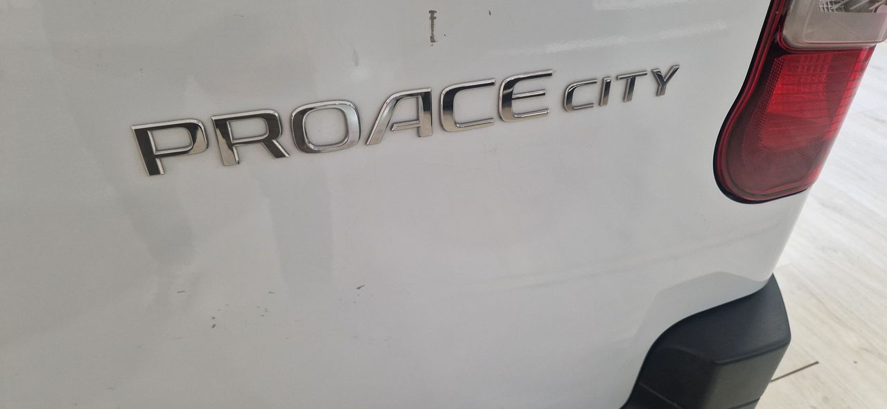 Foto Toyota Proace 21